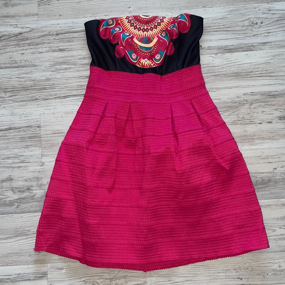 New York and Company strapless pink dress, size large